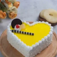 Fresh-Pineapple-Cream-Heart-2-300x300